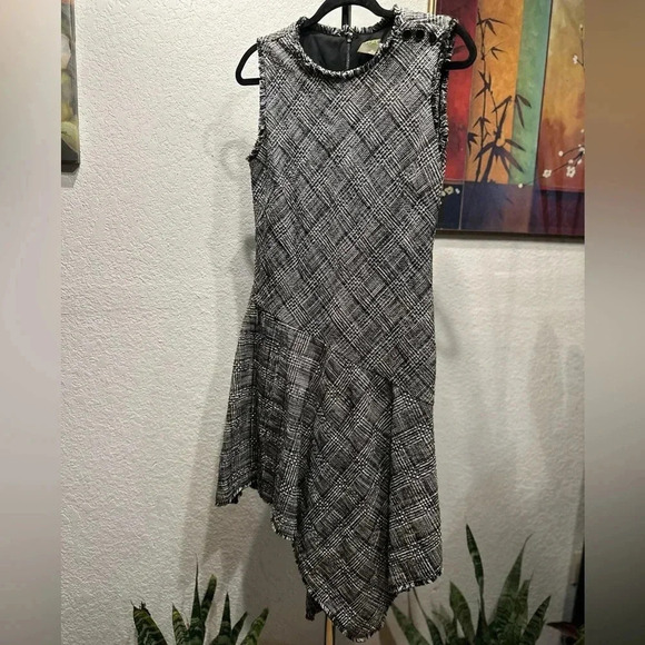 Taylor Women's Plaid Asymmetrical Hem A Line Dress White Size 8 - Picture 5 of 16